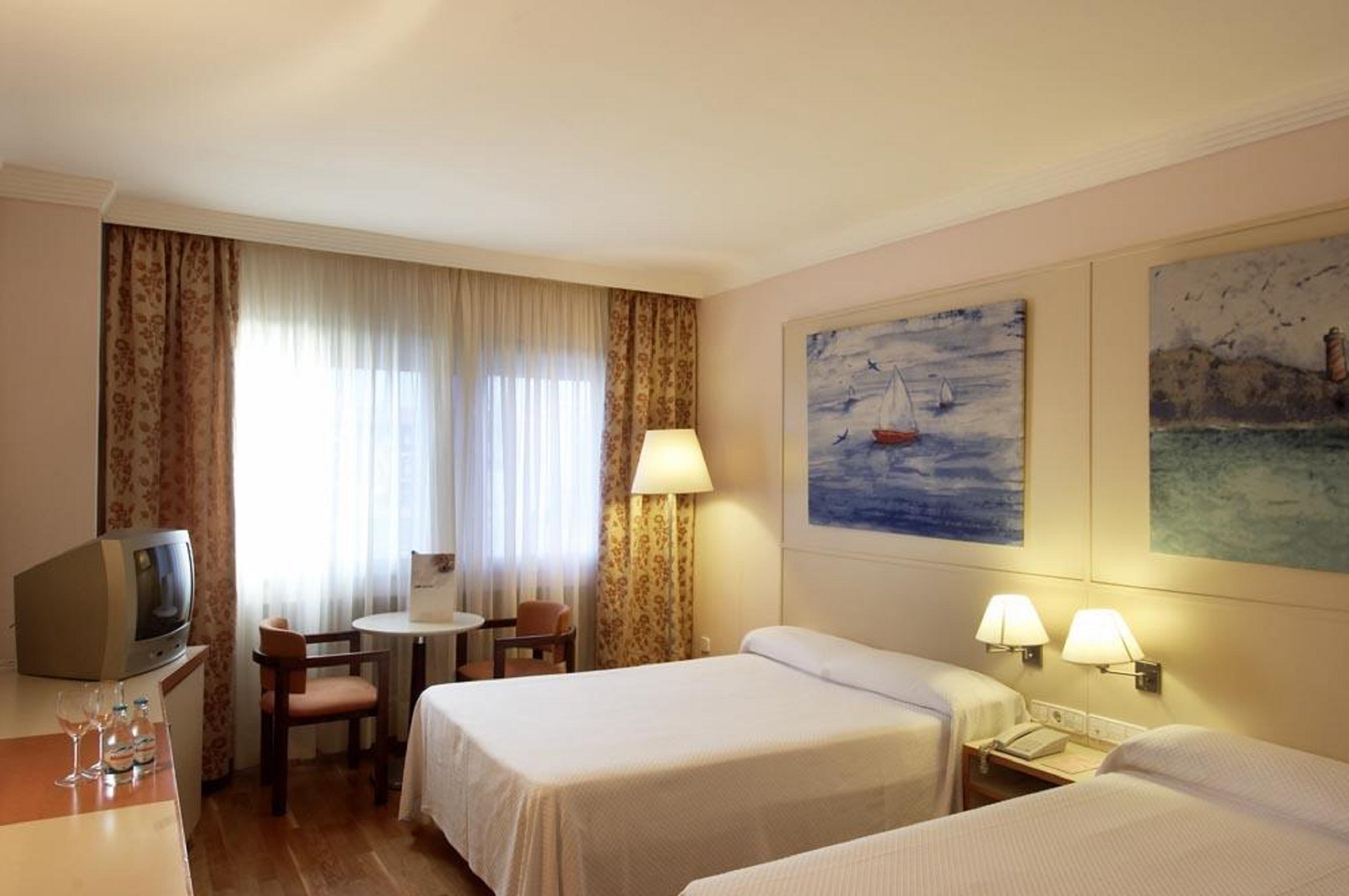 Hotel Urpi Sabadell Exterior foto